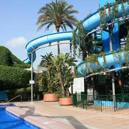 Benalbeach Aniko *