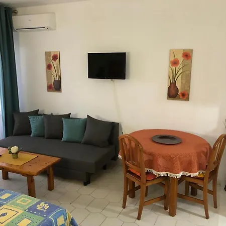 Benalbeach Aniko Apartamento